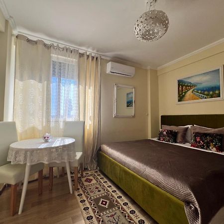 Evis House Apartment Tirana Exterior foto